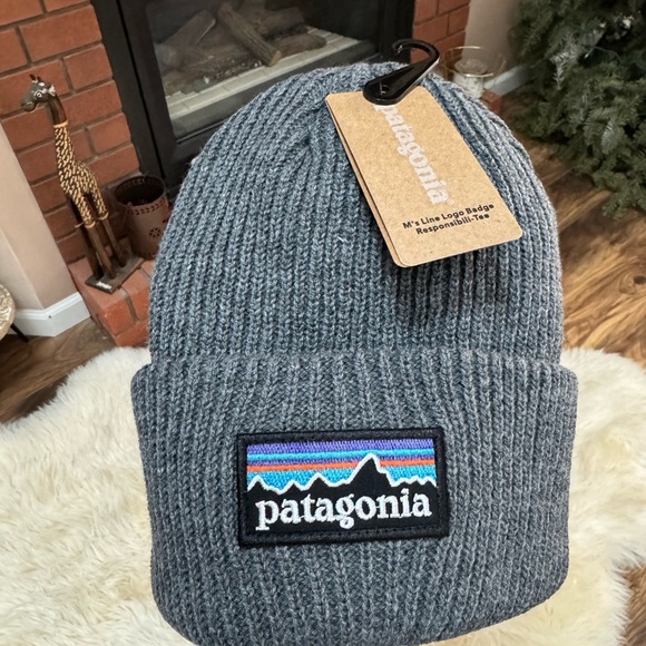 Patagonia Accessories - Patagonia grey warm hat new